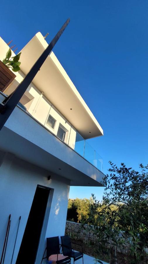 Sweet Home Himara المظهر الخارجي الصورة